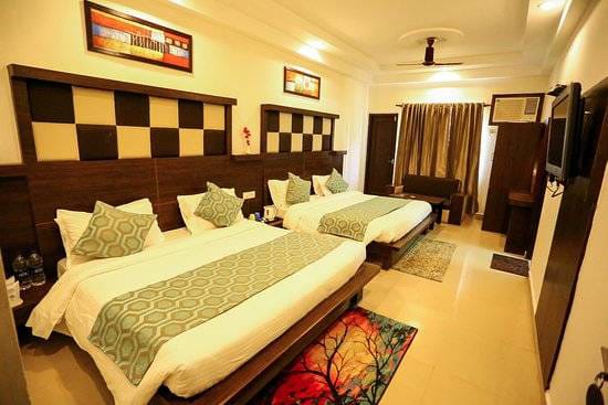4 Bed AC Room Birla Dharmshala Ayodhya