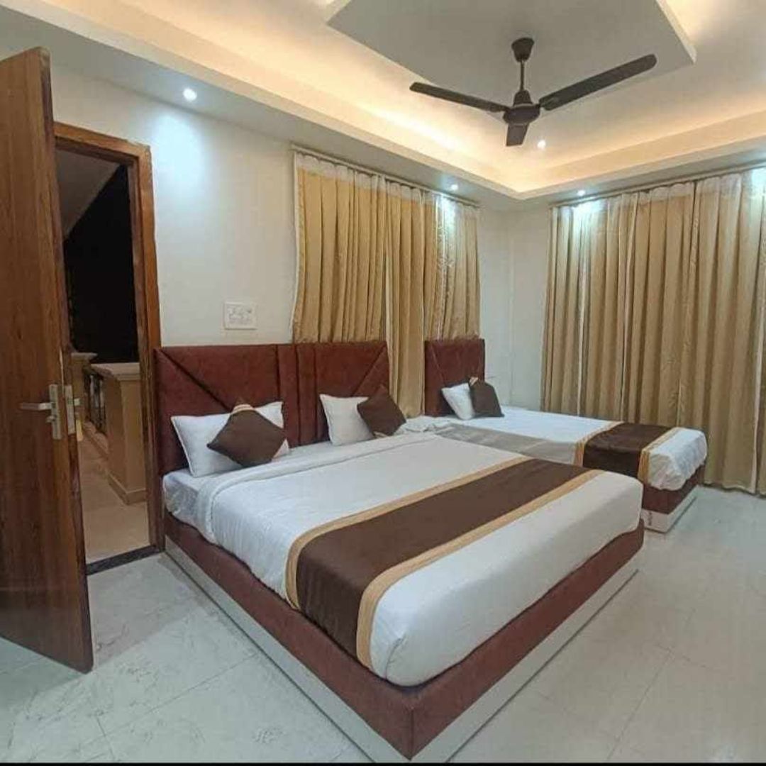 3 Bed Non AC Room Birla Dharmshala Ayodhya