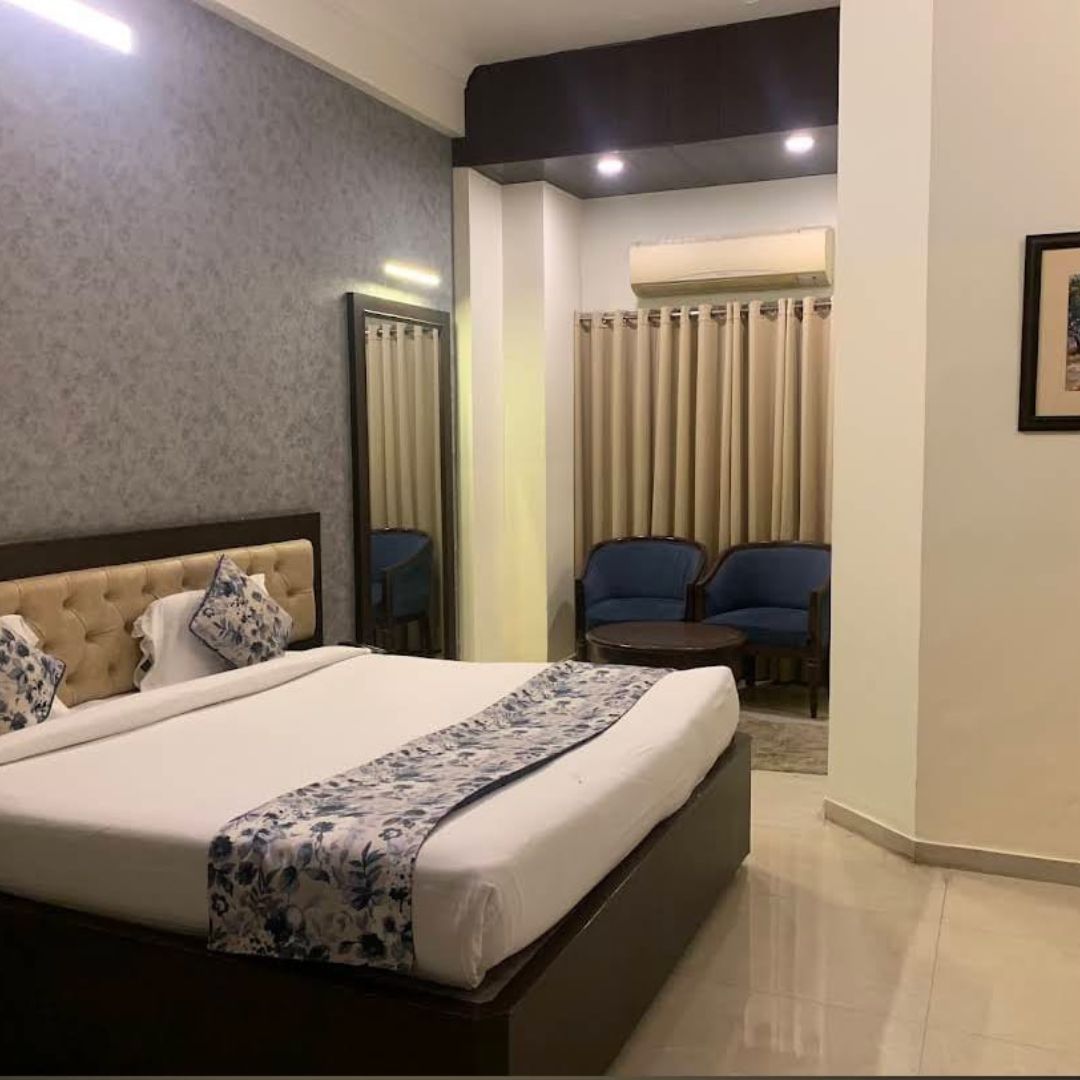 2 Bed Non AC Room Birla Dharmshala Ayodhya